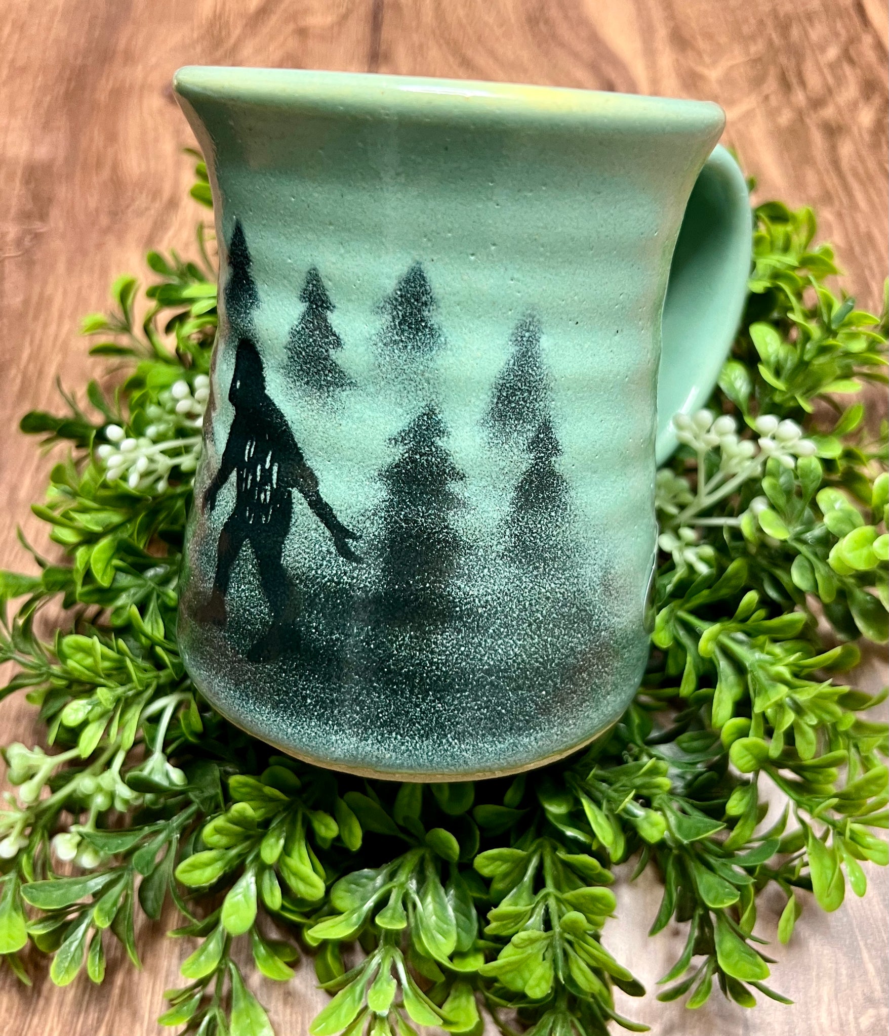 Ceramic Hood Yeti Mug – Hoods to Woods